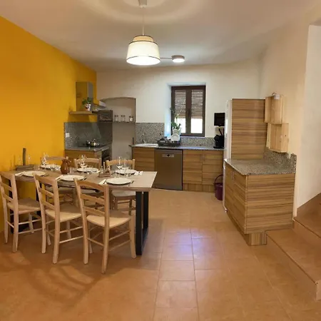 L'argilaga بيت للعطل *